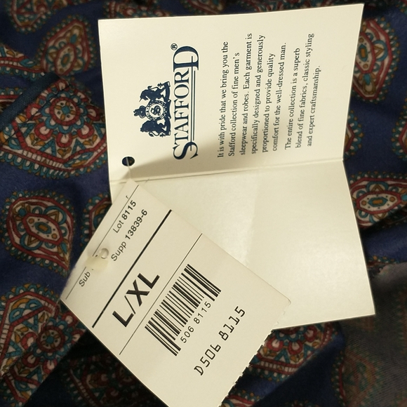 Men's Robe NWT Soft Wrap Style w Pockets Made in USA Washable Poly Comfortable - Picture 8 of 11